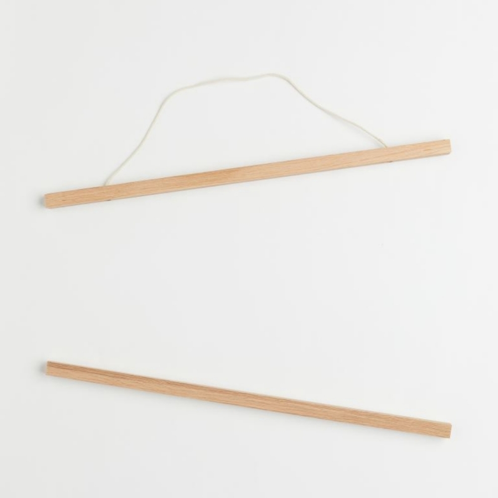 Large wooden magnetic frame mount